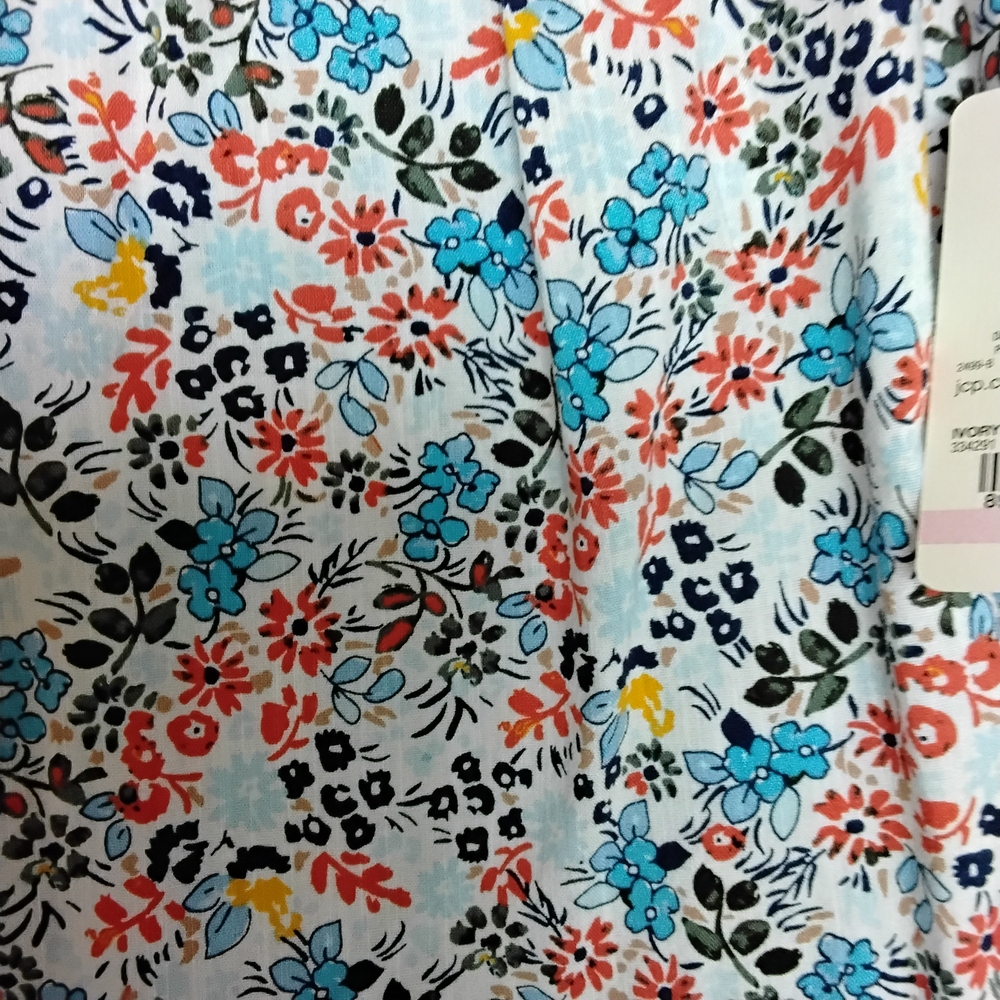 St. John's Bay 1x Plus Multicolor Floral Blouse - Picture 4 of 9